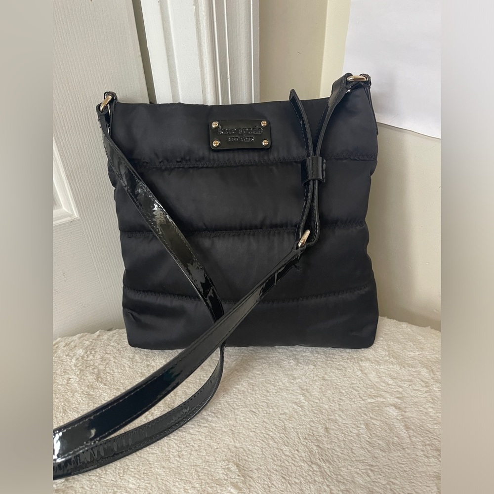 Kate Spade ♠️ Quilted Crossbody Bag EUC